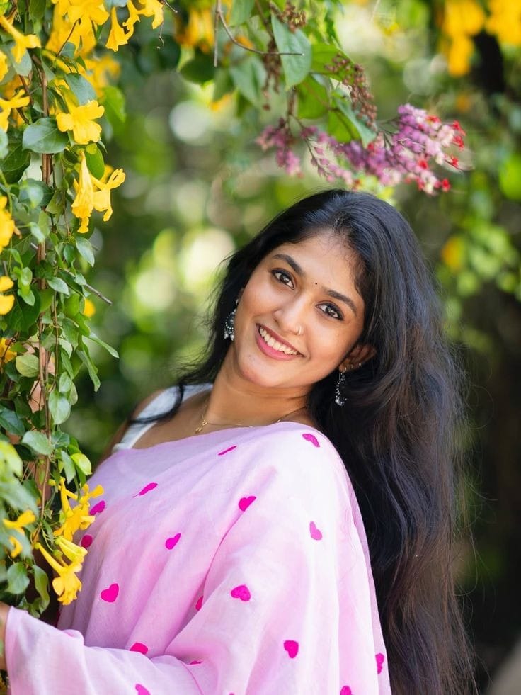 pink heart print chiffon saree.